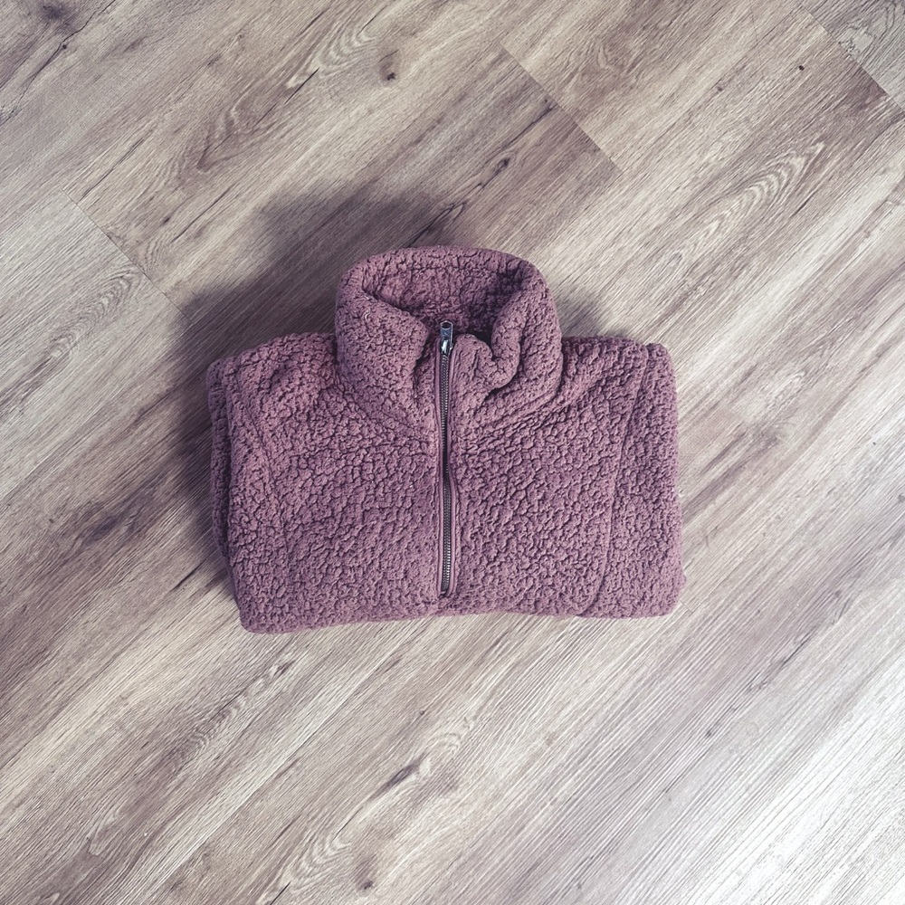 Abercrombie & Fitch Sherpa Crop